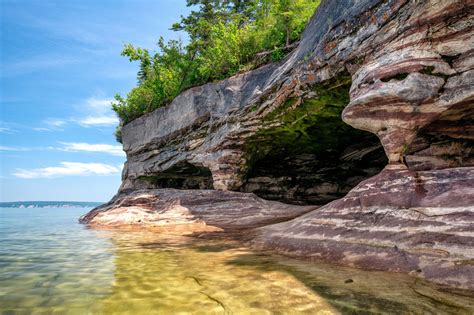 Michigan Nut Photography | Lake Superior | Wading the cool waters of ...