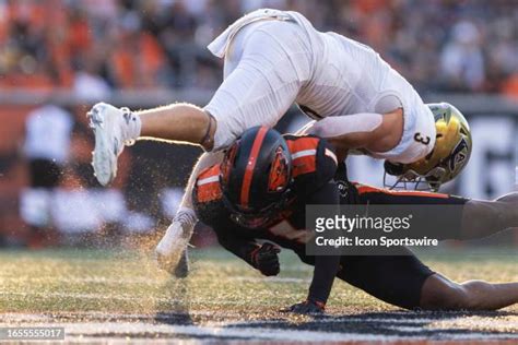 Oregon States Beavers Photos And Premium High Res Pictures Getty Images