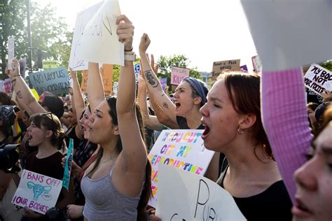 Suprema Corte Dos Estados Unidos Revoga Direito Ao Aborto No País