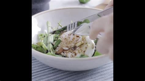 Easy Poached Egg Arugula Salad Youtube