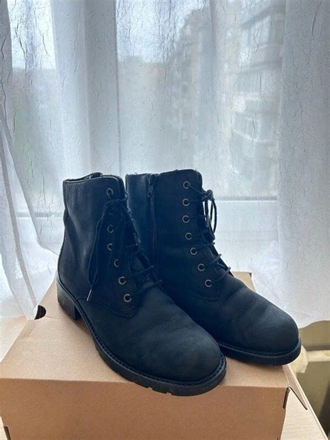 Демисезонные ботинки из нубука clarks — цена 559 грн в каталоге Ботинки ...