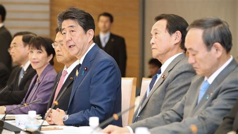 Abe Shinzō Becomes Japans Longest Continuously Serving Prime Minister