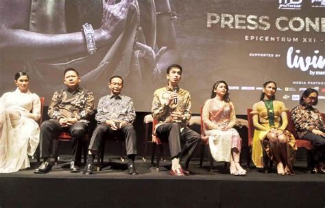 Film Kkn Desa Penari Luwih Dowo Luwih Medeni Tiketnya Sold Out Di