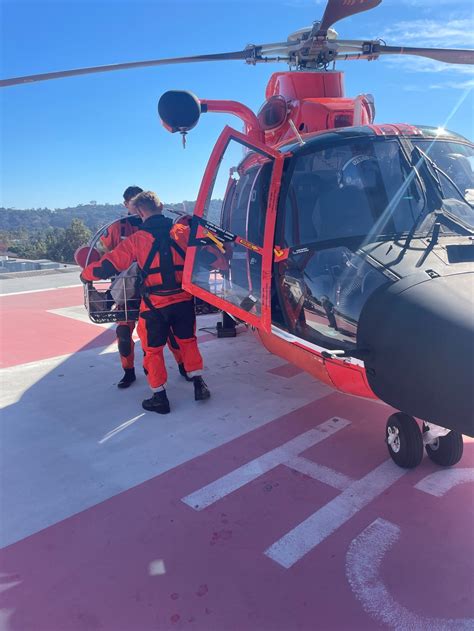 Dvids Images Coast Guard Medevacs Man Off Southern California Coast