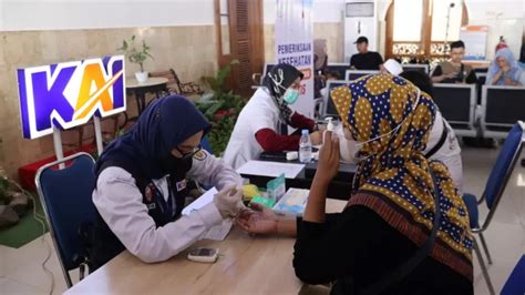 Ada Layanan Kesehatan Gratis Di Stasiun Madiun Penumpang Tak Perlu