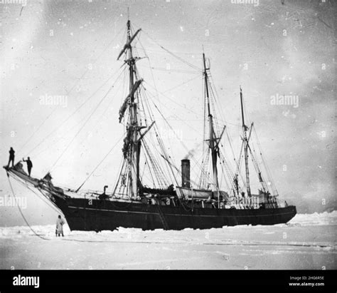 Shackleton Nimrod Stock Photo Alamy