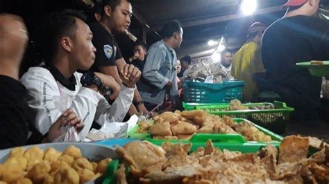 Rekomendasi 5 Angkringan Di Semarang Buat Makan Malam Ada Nasi Kucing