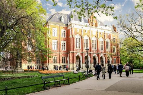 Jagiellonian University in Poland Ranking, Yearly Tuition