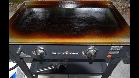 How To Season Your Black Stone Griddle Seasoning A Flat Top Griddle Youtube