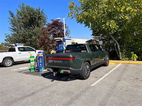 On The Run Convenience Store Chilliwack Bc Ev Station