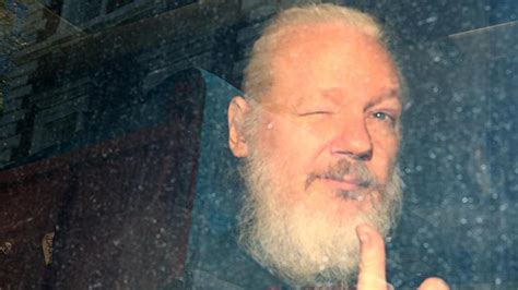 Suecia Reabre El Caso De Violaci N Contra Assange Informaci N