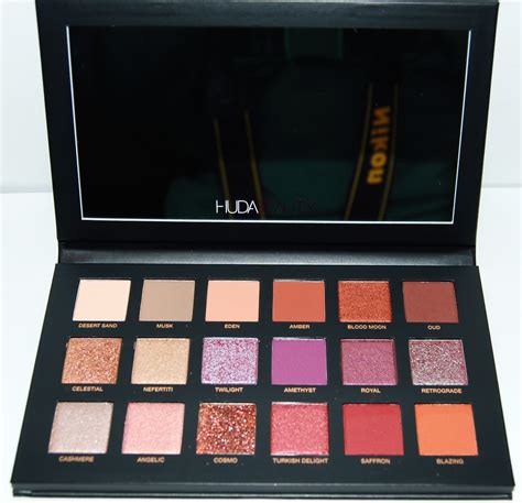 Huda Beauty Desert Dusk Eyeshadow Palette Review The Beauty Isle