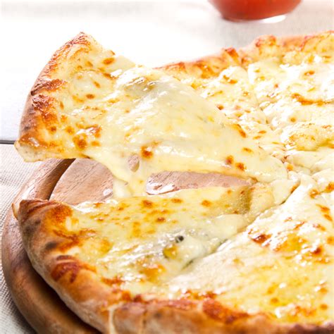 What Is Pizza Bianca The White Pizza Guide You Need