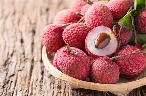 What is a Lychee and How Do I Eat it? | Kids Are Great Cooks