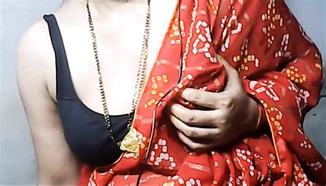 MILF Brunette Show Me Her Ass And Call Me To Put My Cock Inside Her XHamster