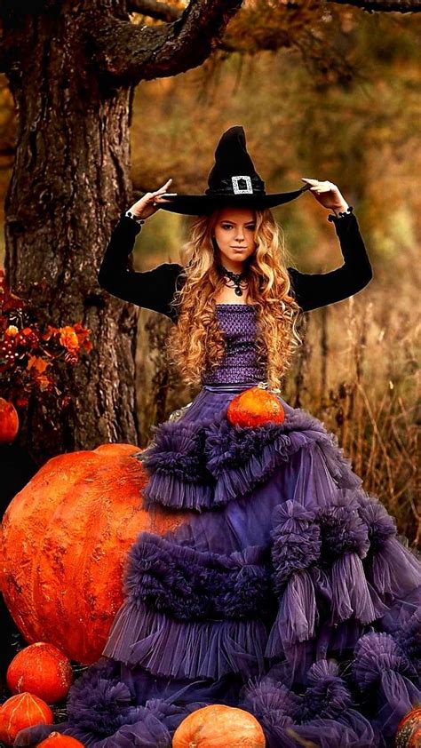 Pin di Lindsey Kerby su witches | Streghe di halloween, Immagini, Halloween