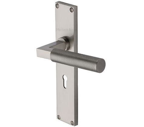 Heritage Brass Bauhaus Knurled Door Handles On 200mm Backplate Satin Nickel Vt9300 Sn Sold