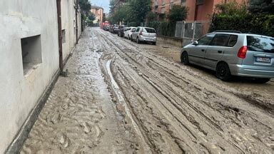 Maltempo Citt Allagata Ed Evacuazioni In Tutto Il Territorio Una