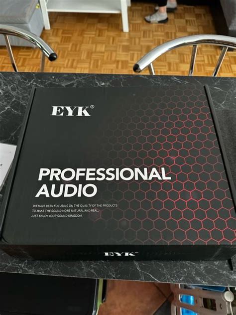 EYK IEM81 UHF In-ear Monitoring frek. 500-580MHz