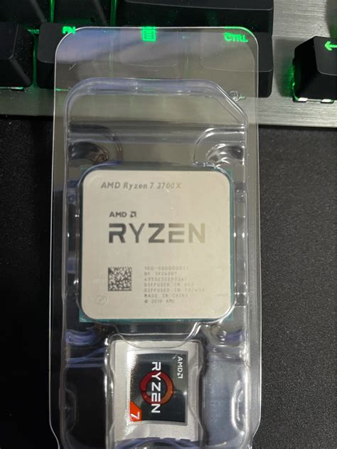 賣 台中 面交 AMD R7 3700X 看板 HardwareSale 批踢踢實業坊