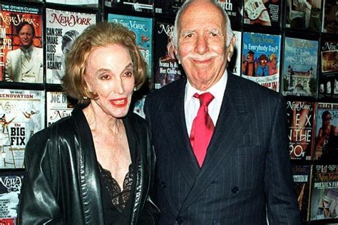 Helen Gurley Brown Cosmopolitan Editor Dies At 90 Los Angeles Times