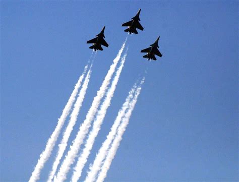 New Delhi : Indian Air Force's Sukhoi aircrafts fly past during the ...