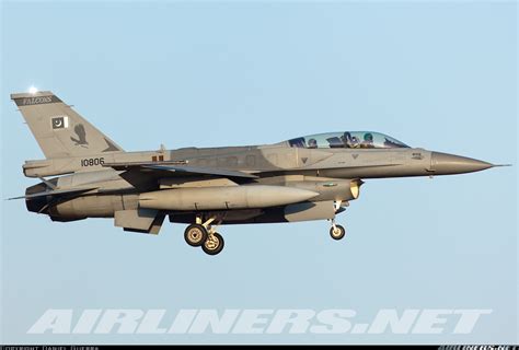 Lockheed Martin F 16dj Fighting Falcon Pakistan Air Force Aviation Photo 3972035