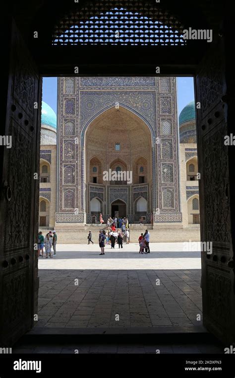 Mir Arab Madrasa Poi Kalyon Square Historic Centre Bukhara Bukhara