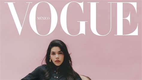 Kenia Os Por Primera Vez En La Portada De Vogue Vogue