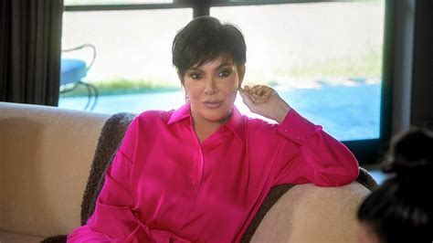 Kris Jenner Reveals She Has A Tumor In New ‘kardashians Trailer