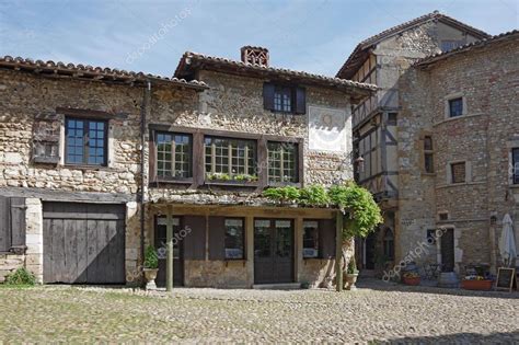 Medieval town of Perouges – Stock Editorial Photo © gumbao #99584204