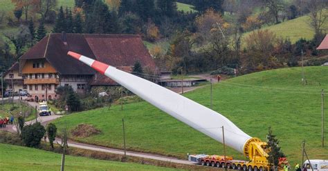 Schwertransport Mit Windfl Gel Weiter Durch Schwarzwald Baden