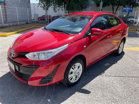 Toyota Yaris P L Core Aut Usado Color Rojo Precio