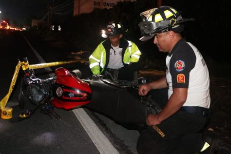 Dos muertos por accidente de motocicleta en ruta al Pacífico