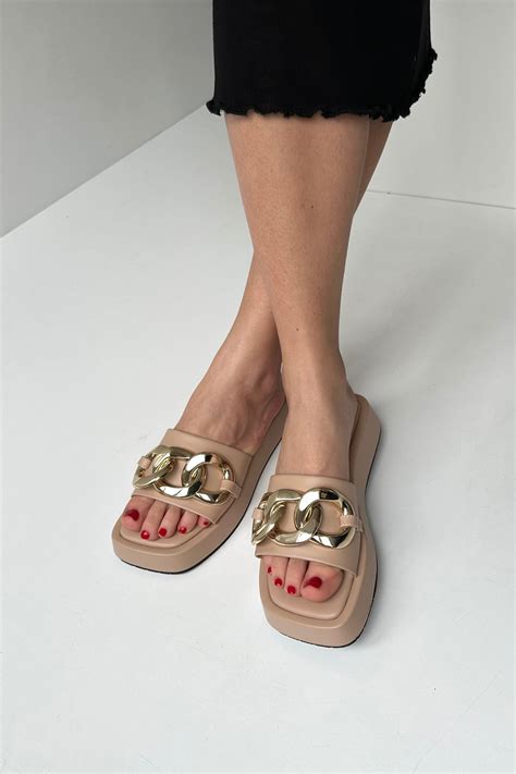 Kadın Terlik NUDE TOKALI