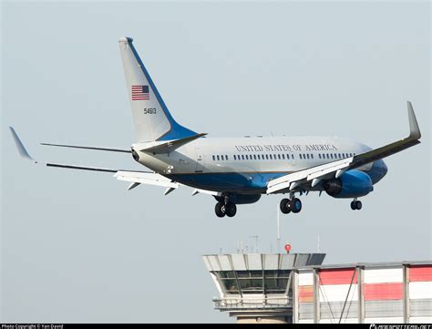 05 4613 United States Air Force Boeing C 40C 737 7DM WL BBJ Photo By