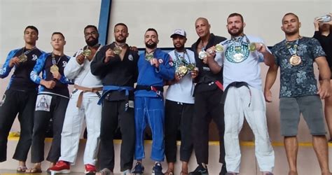 Tatame Do Bem Conquista Medalhas Em Campeonato De Jiu Jitsu Em Pouso