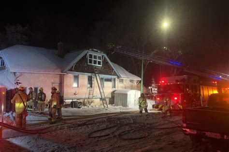 Regina Firefighters Deal With Early Morning House Fire 980 Cjme