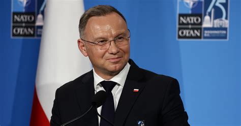 Nowy Sonda Andrzej Duda Mo E By Zadowolony