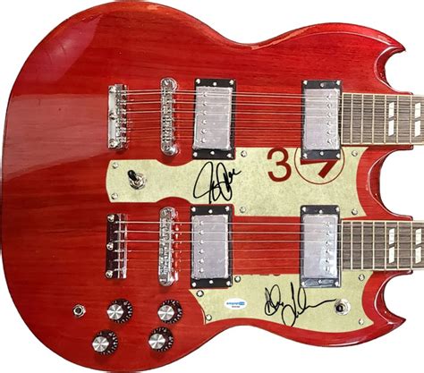 Chitarra Grafica SG A Doppio Manico Firmata Dai Rush CharityStars