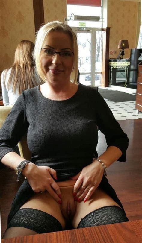 Sexy Nudes On Twitter Another Nice Upskirt Maturemom Milf Pussy Amateurmum Https T Co