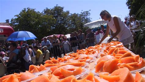 Le Beau Fruit Peut Avoir Le Melon Il Est Prophète En Son Pays