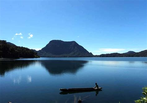 Keindahan Dan Misteri Danau Gunung Tujuh Di Pulau Sumatera Balisore