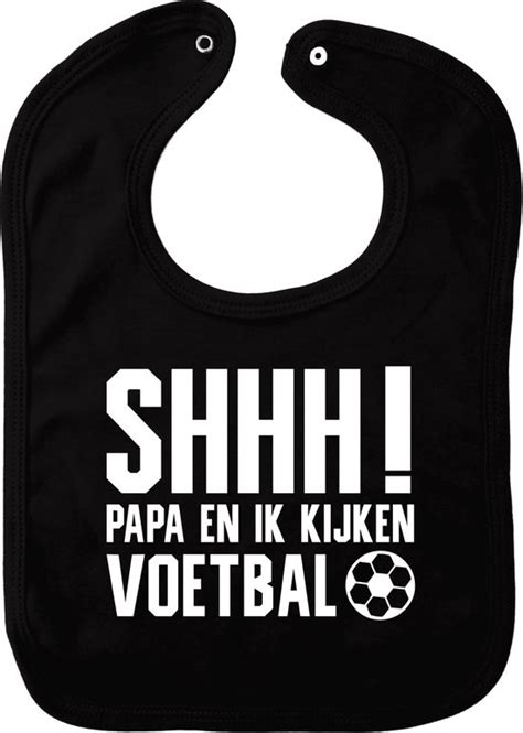 Slabbetje Shhh Papa En Ik Kijken Voetbal Zwart Kraamcadeau