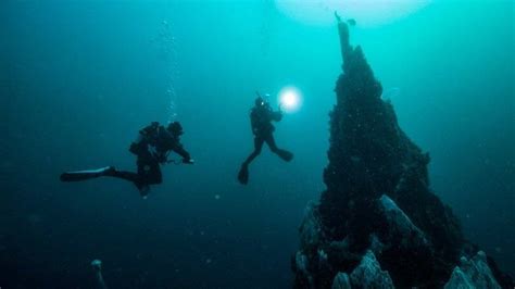 Padi Deep Diver Course In Bali Neptune Scuba Diving