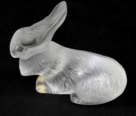 Sold Price Lalique French Glass Rabbit Paperweight June 4 0117 6 00 Pm Edt