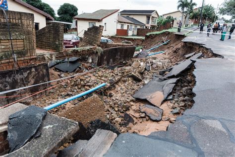 South Africas Deadliest Floods In 6 Decades Claim More Than 300 Lives