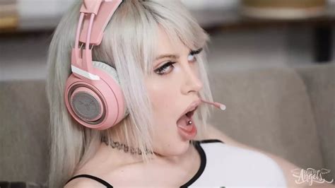 Izzy Wilde Ts Porn Videos Shemale Porn Star Sex Scenes Xhamster