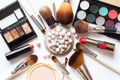 Makeup Products Wallpaper Hd