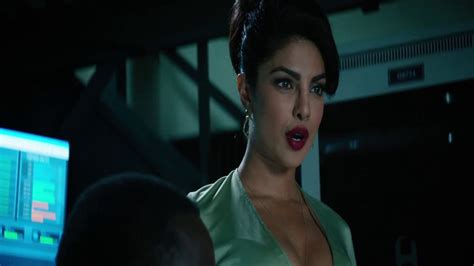 Priyanka Chopra CLEAVAGE Baywatch FULL SCENE 1080p HD 2017 YouTube